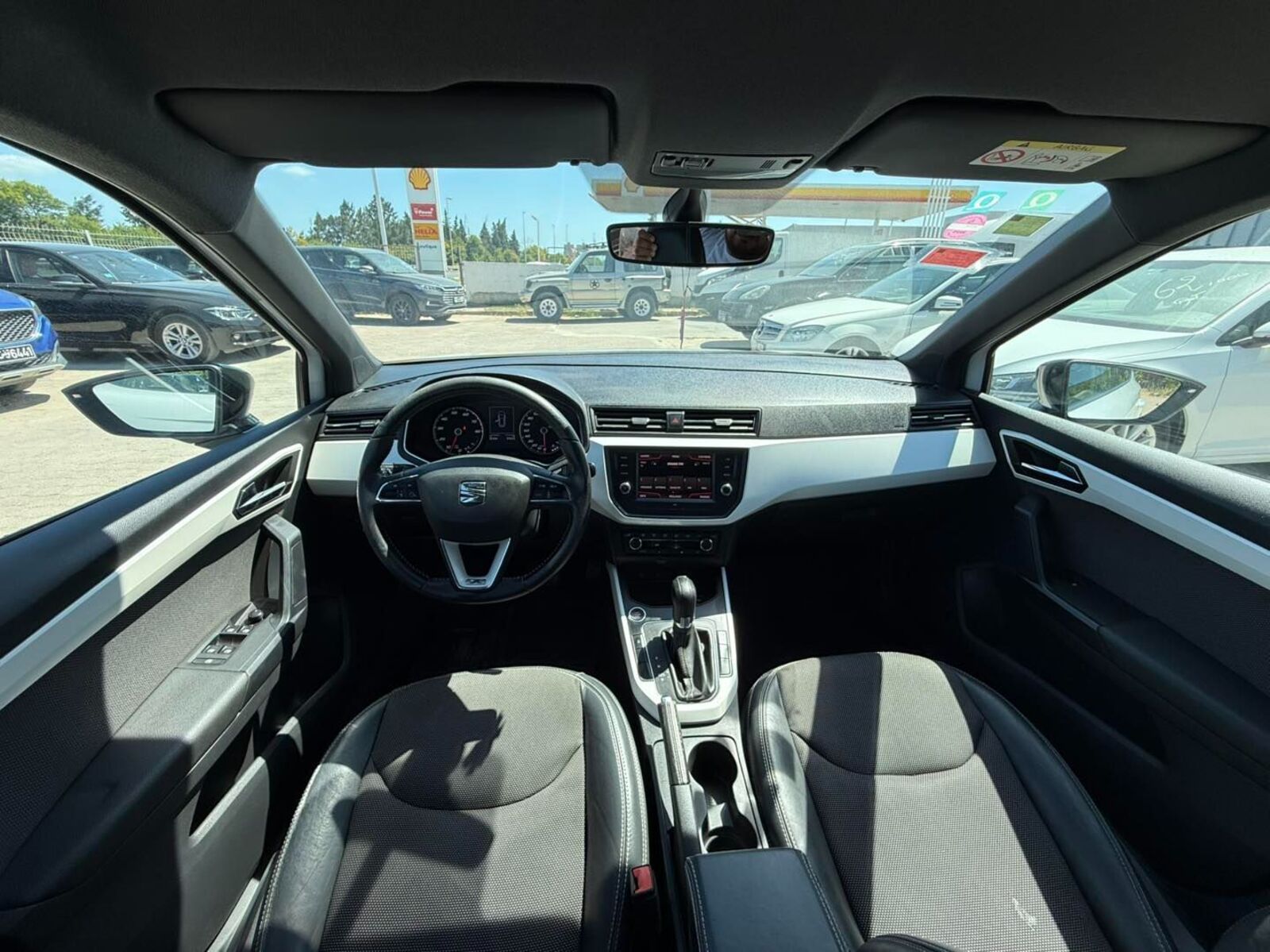 Seat Arona à Tunis - Photo 8