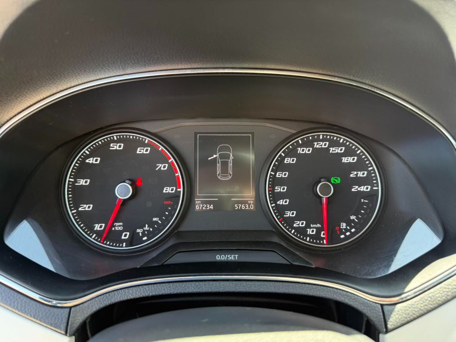 Seat Arona à Tunis - Photo 9