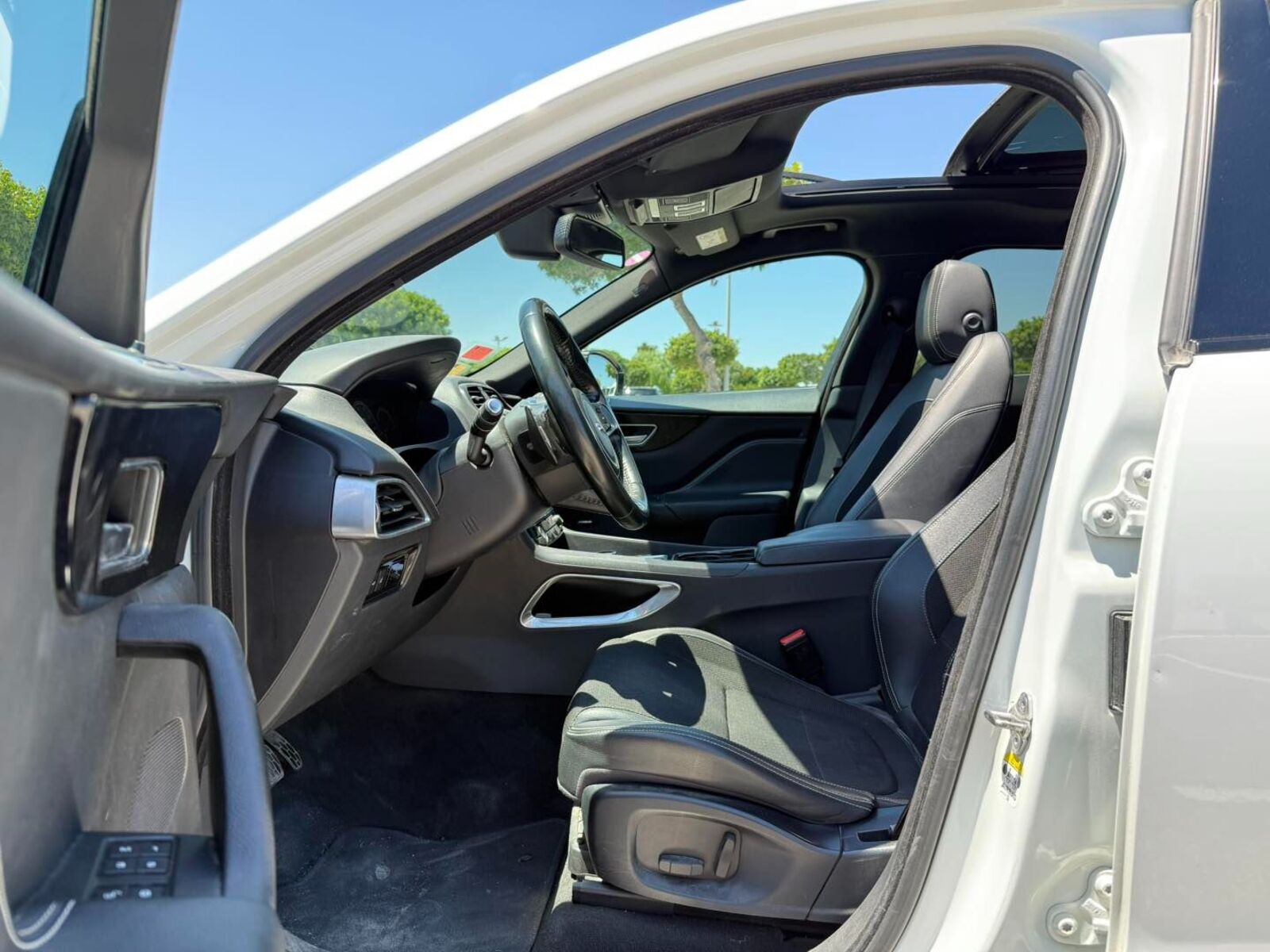 Jaguar F-Pace R-Sport à Ariana - Photo 6