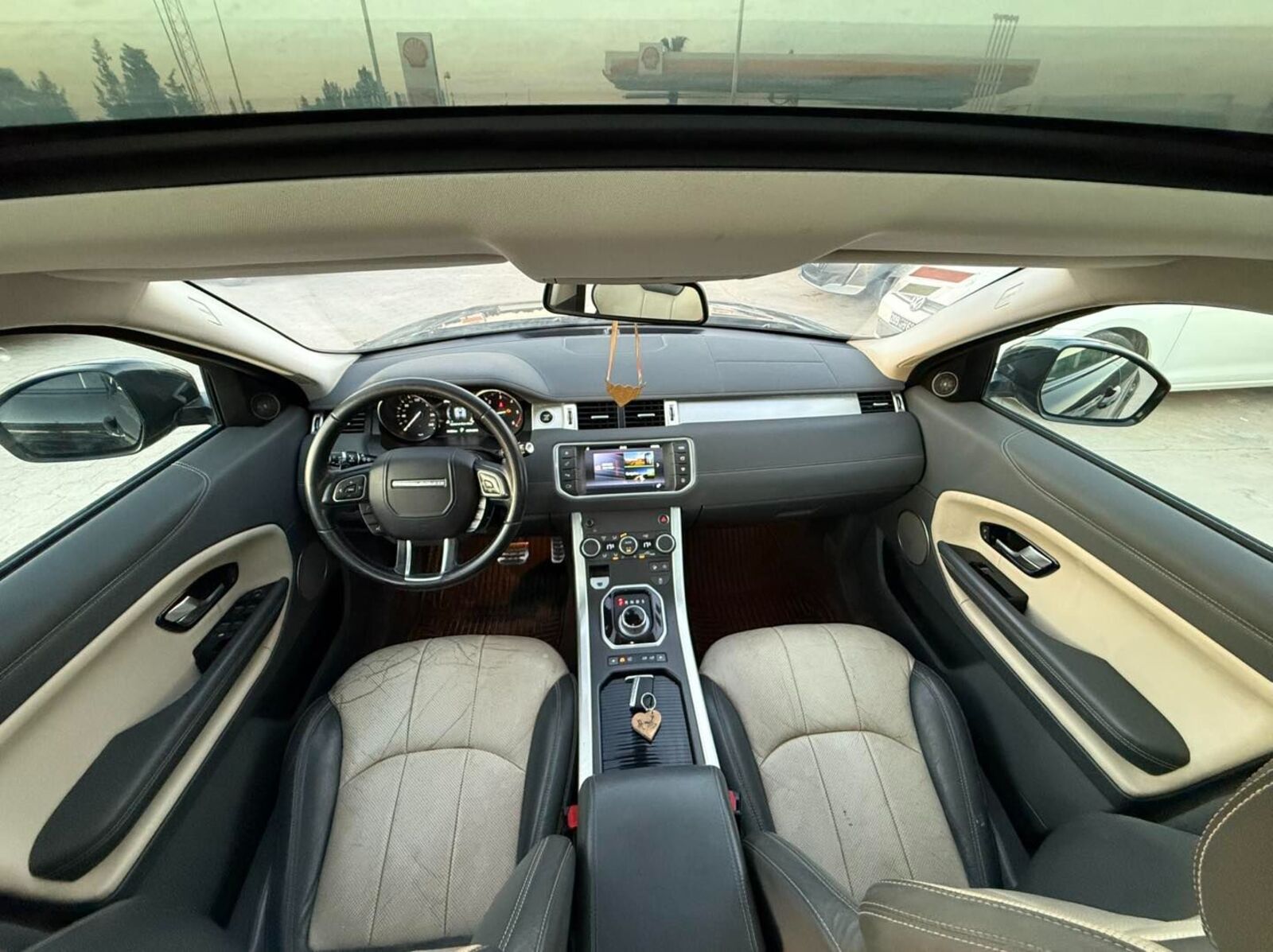 Land Rover Range Rover Evoque Pure à Ariana - Photo 8