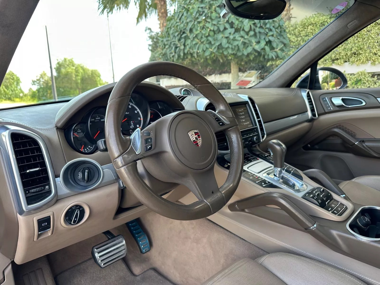 Porsche Cayenne à Tunis - Photo 11