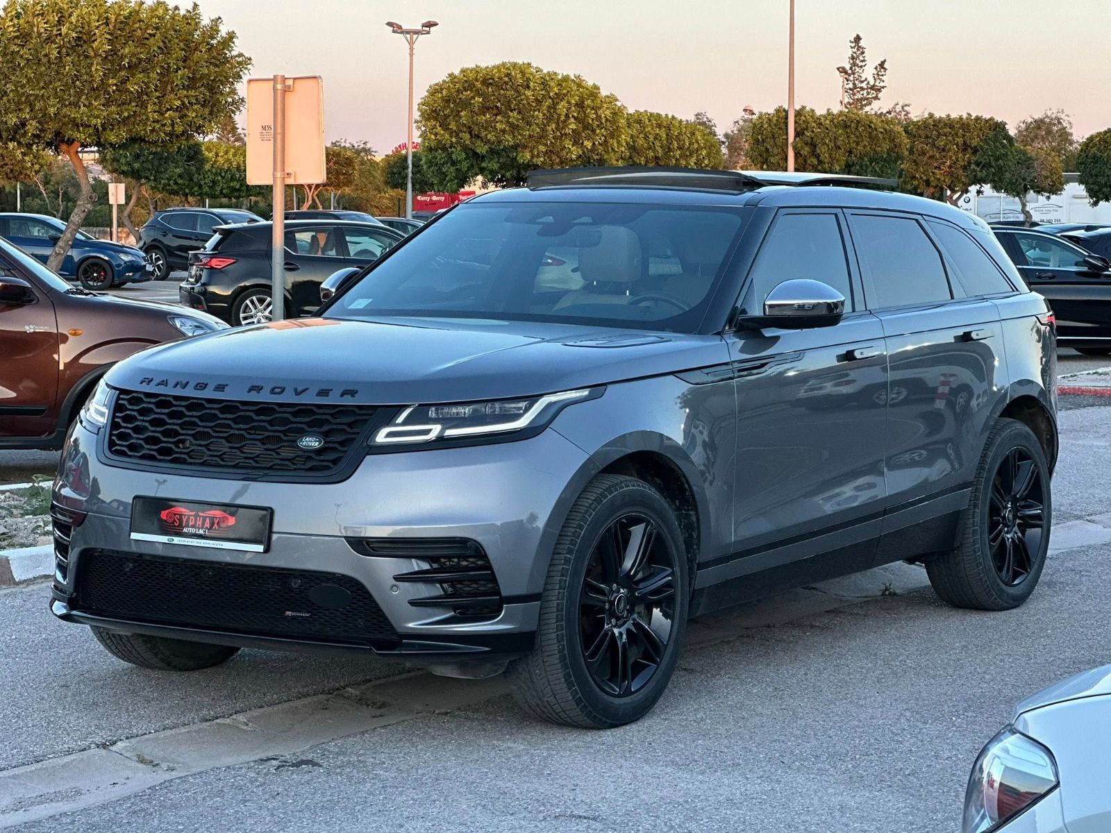 Land Rover Range Rover Velar R-Dynamic à Ben Arous - Photo 1