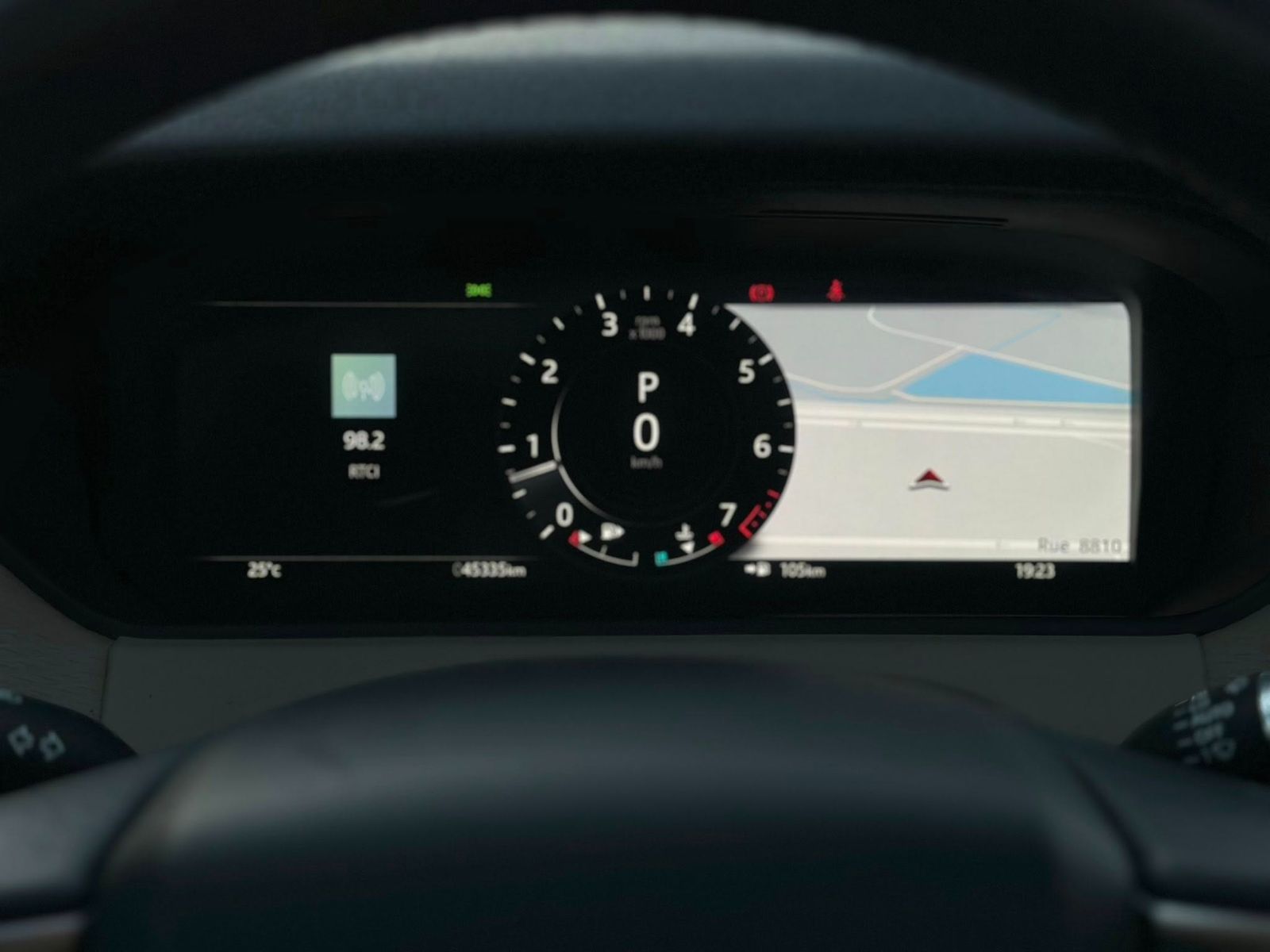 Land Rover Range Rover Velar R-Dynamic à Ben Arous - Photo 8