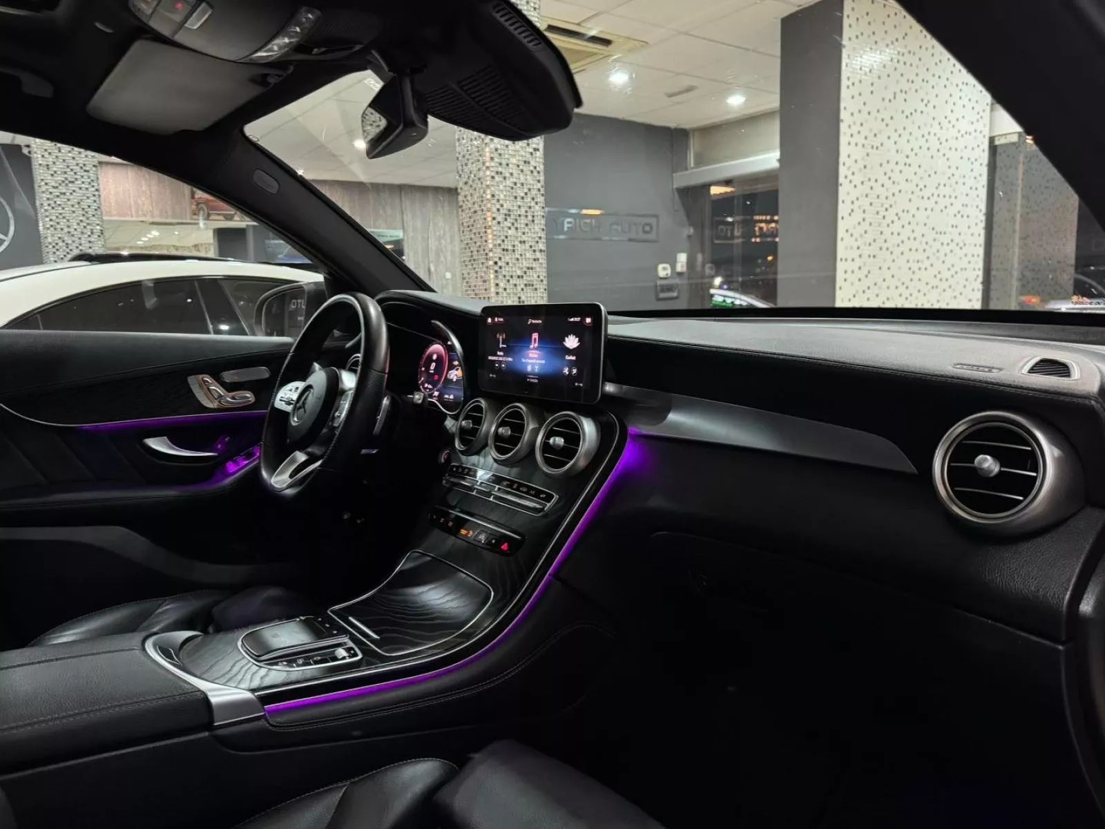 Mercedes-Benz GLC Coupé AMG à Sfax - Photo 17