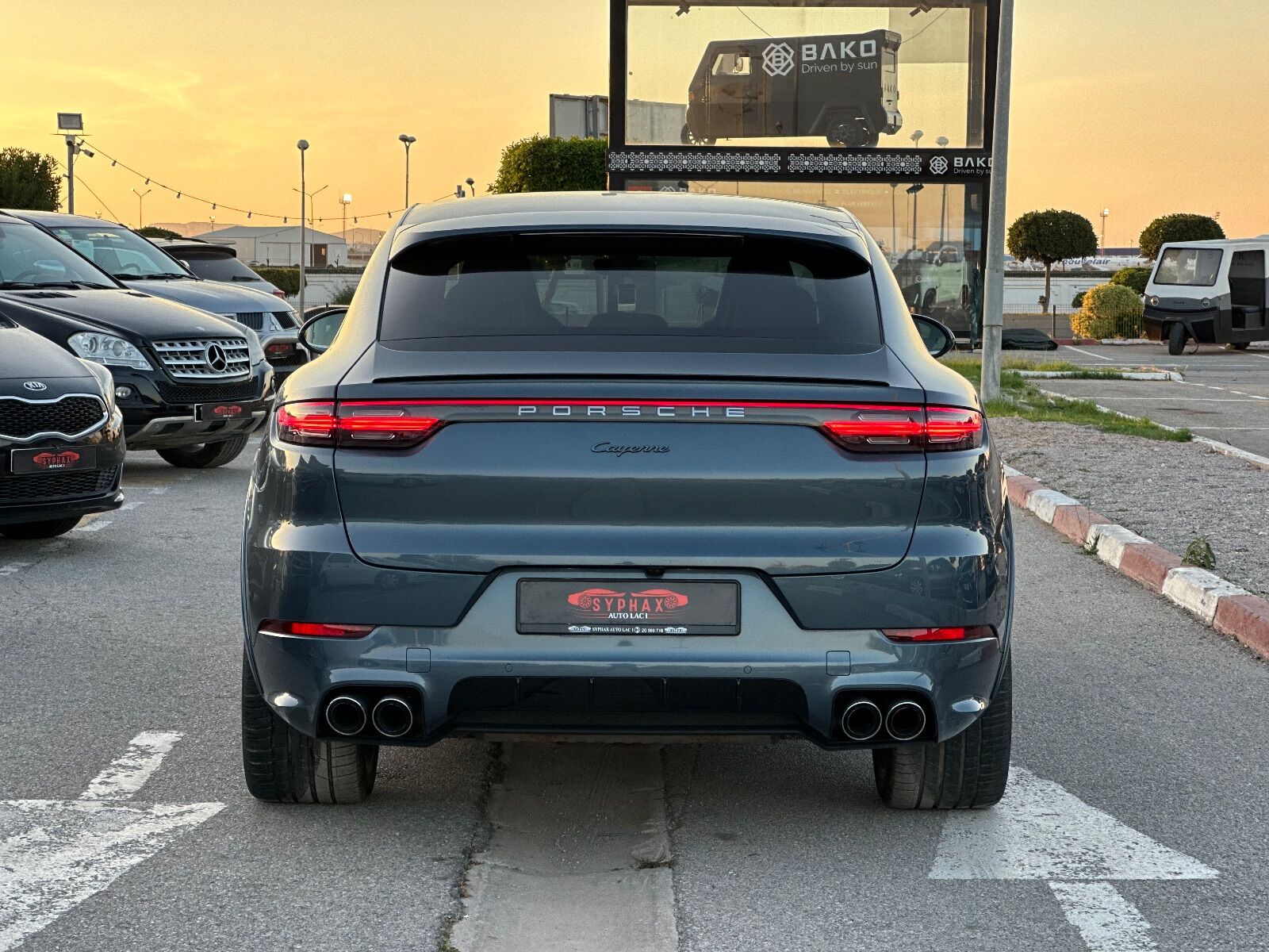 Porsche Cayenne Coupé à Tunis - Photo 4
