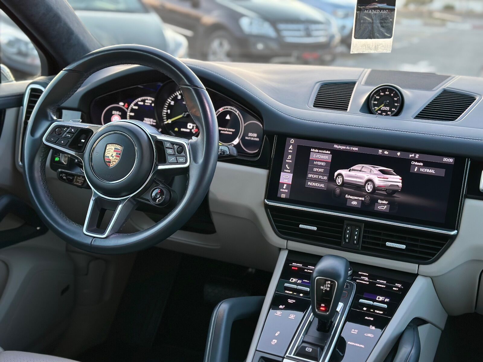 Porsche Cayenne Coupé à Tunis - Photo 14