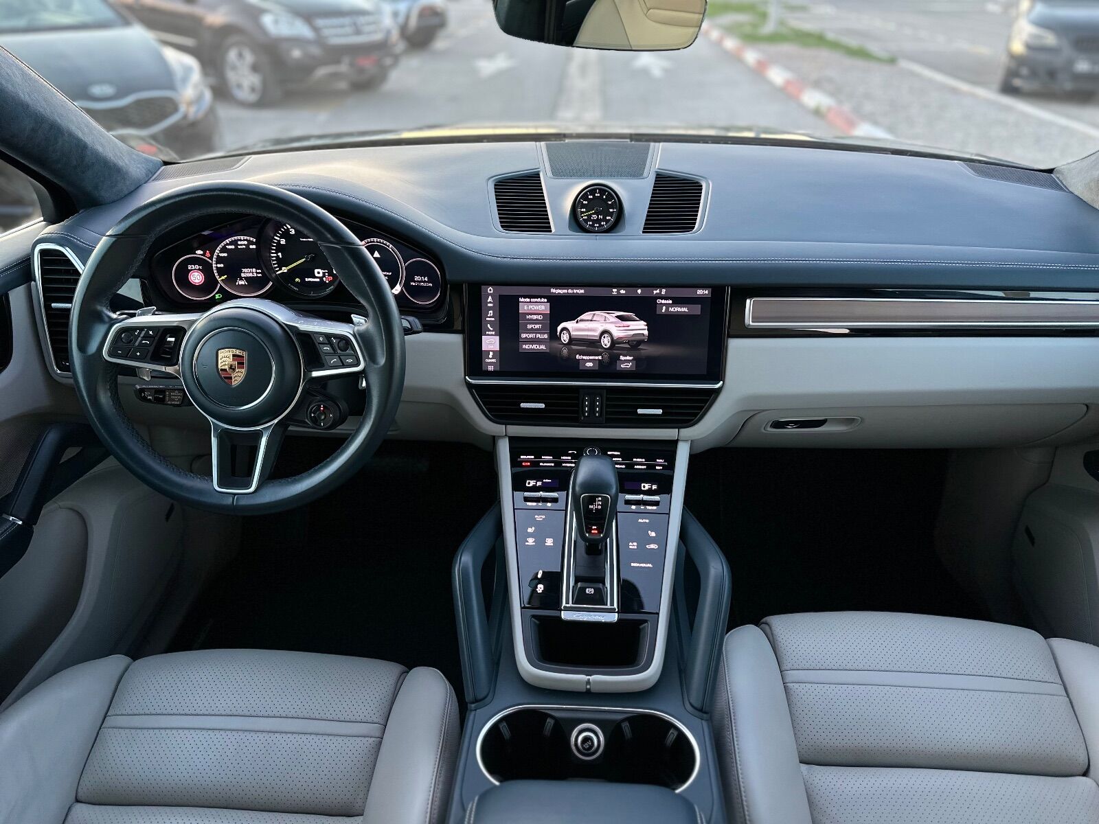 Porsche Cayenne Coupé à Tunis - Photo 23