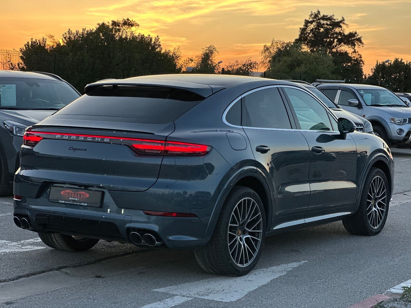 Porsche Cayenne Coupé à Tunis - Photo 28