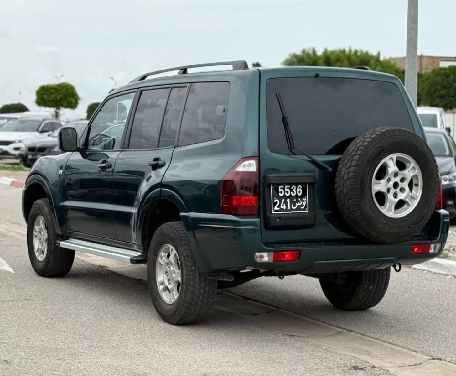 Mitsubishi Pajero à Tunis - Photo 3