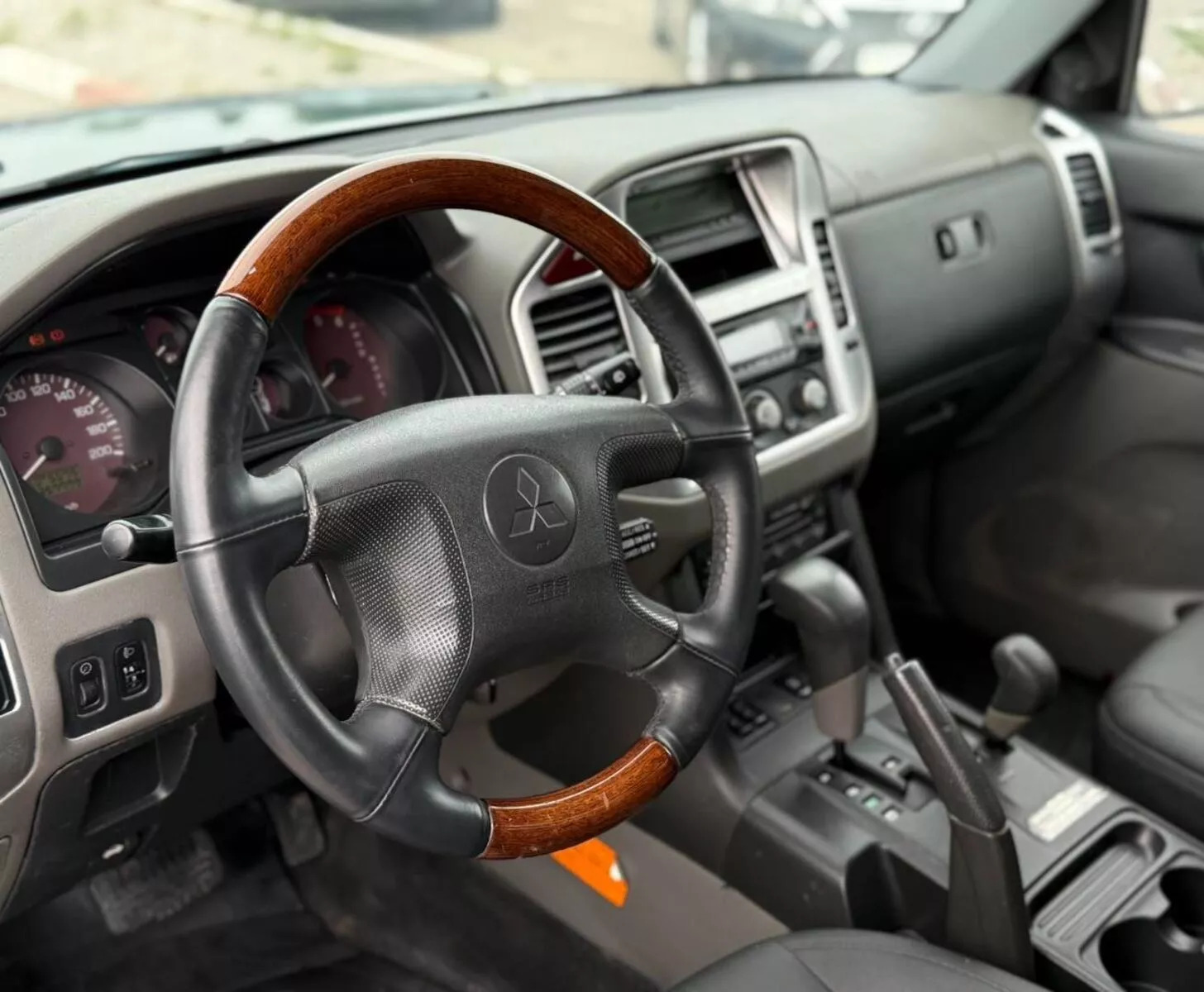 Mitsubishi Pajero à Tunis - Photo 8