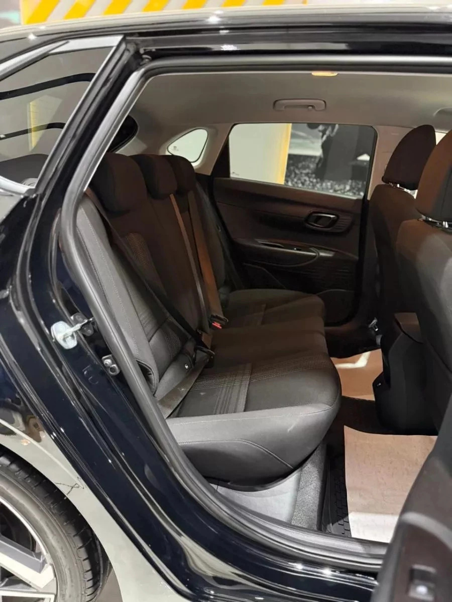 Hyundai i20 High Grade à Tunis - Photo 14