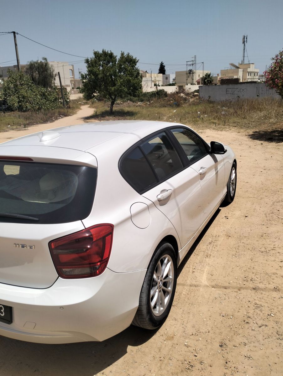 BMW Série 1 Access Ecran à Nabeul - Photo 4