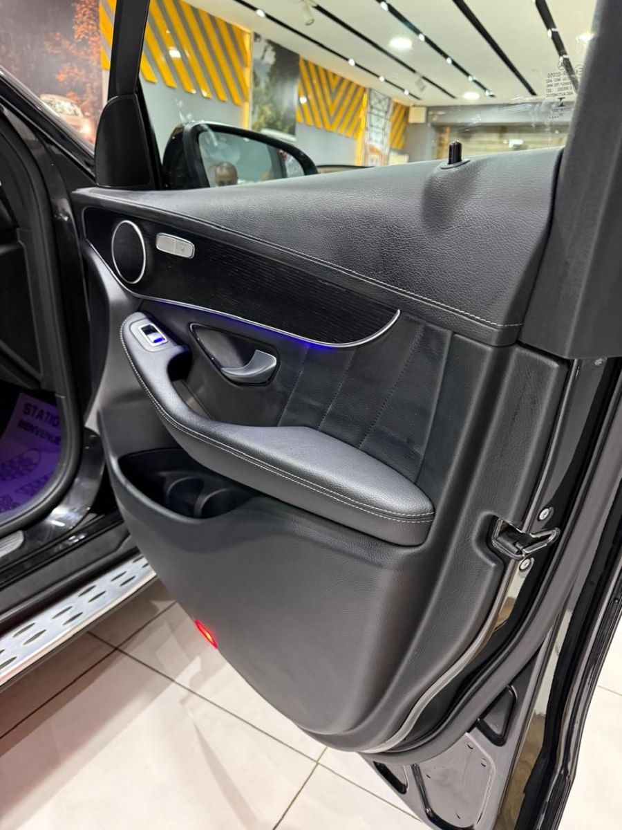 Mercedes-Benz GLC Coupé à Ariana - Photo 23