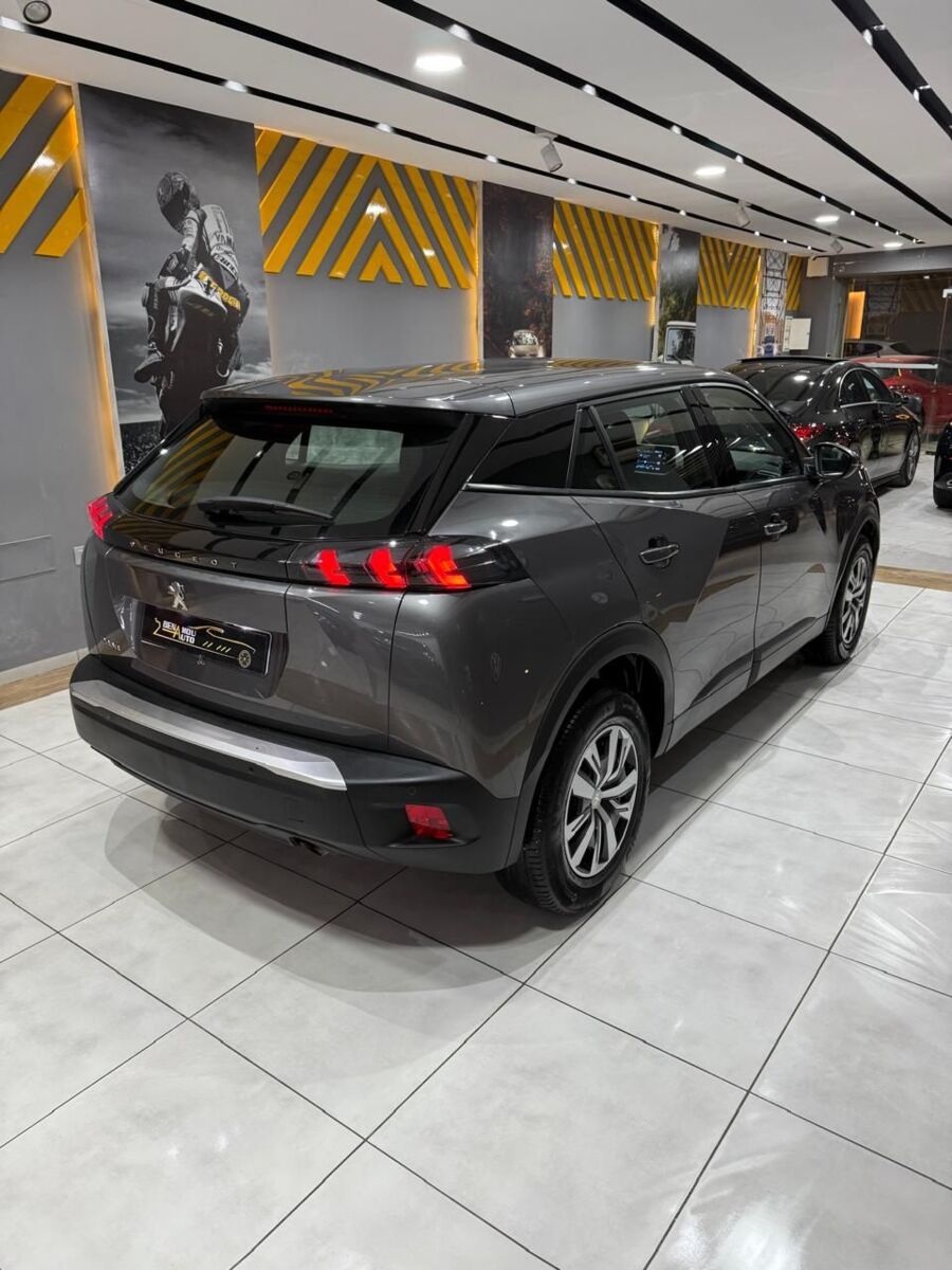 Peugeot 2008 Active Pack à Sfax - Photo 4