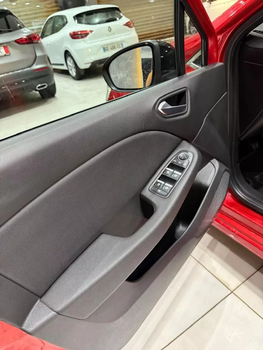 Renault Clio BUSINESS à Nabeul - Photo 16