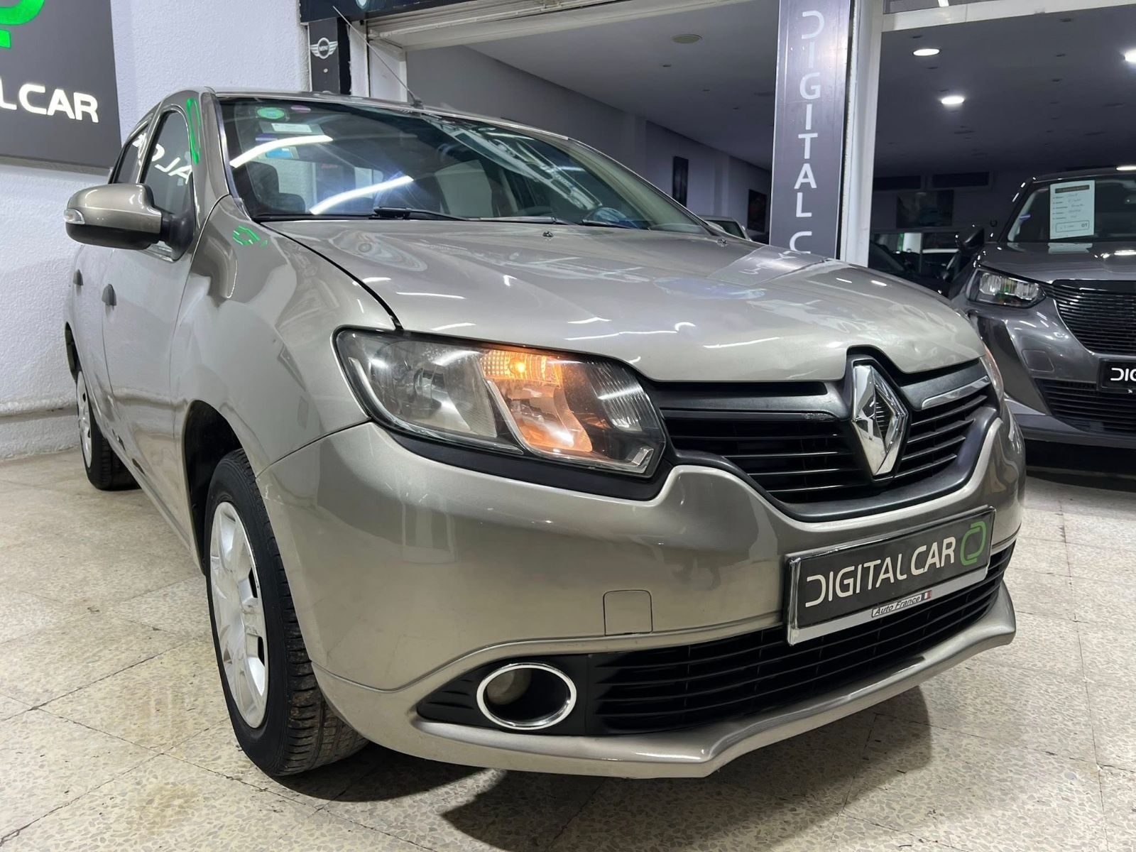 Renault Symbol Confort à Ben Arous - Photo 7