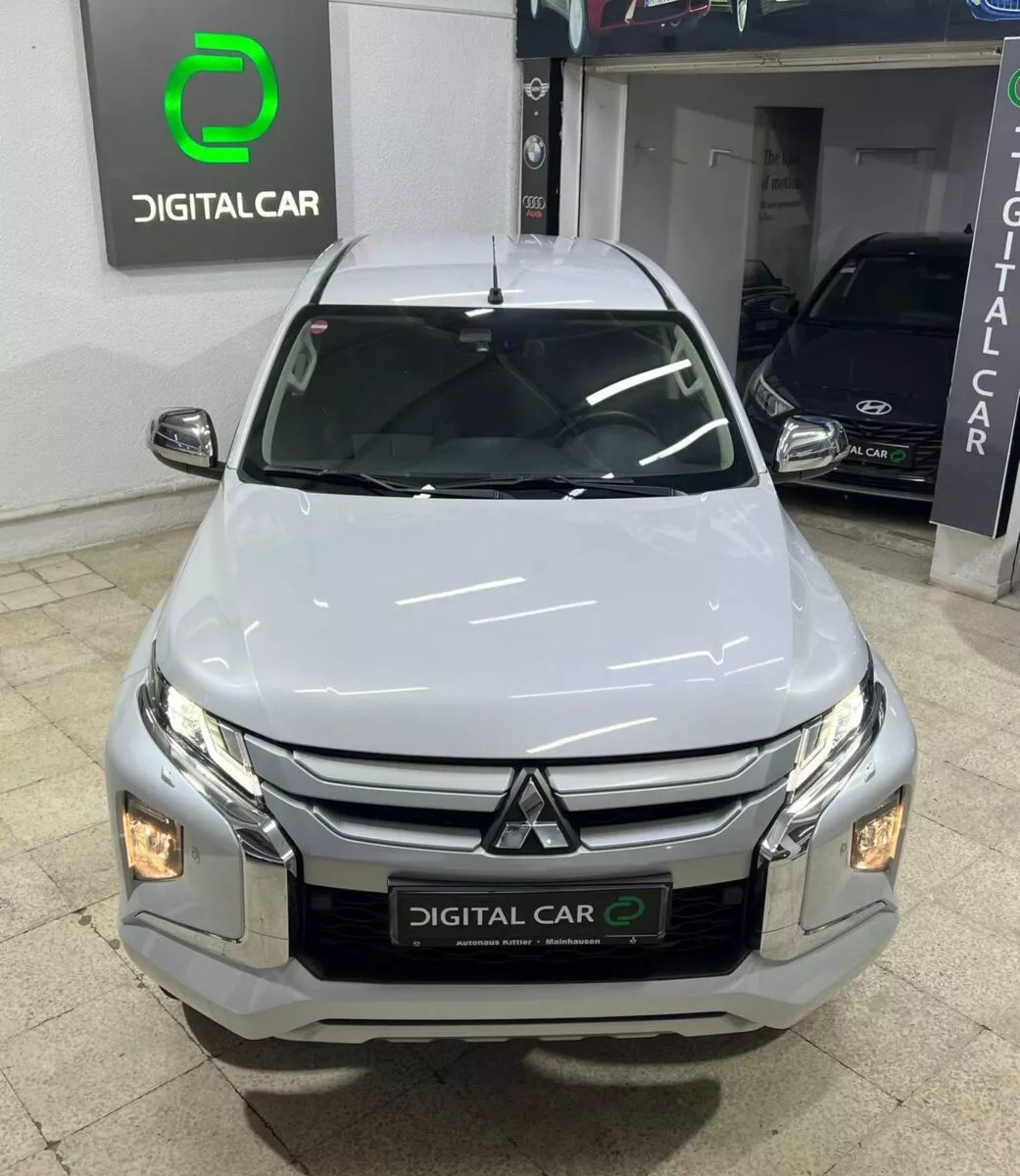 Mitsubishi L200 Sportero Double Cabine à Tunis - Photo 4