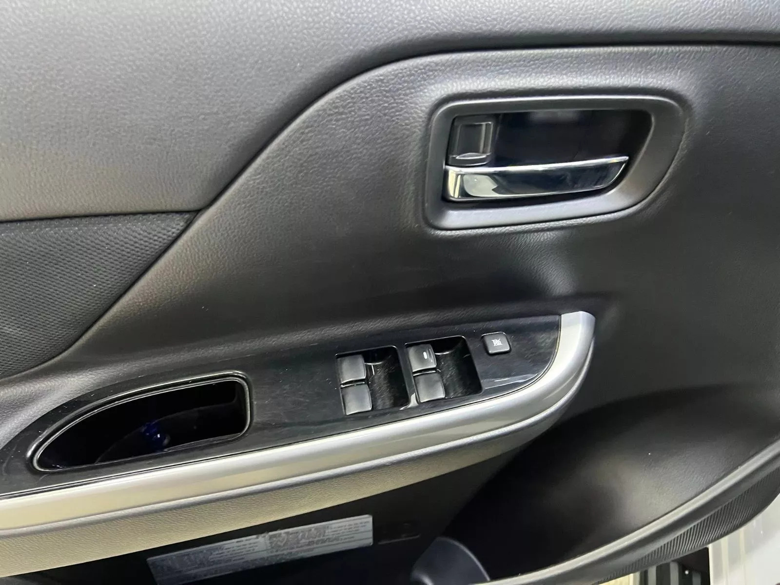Mitsubishi L200 Sportero Double Cabine à Tunis - Photo 23