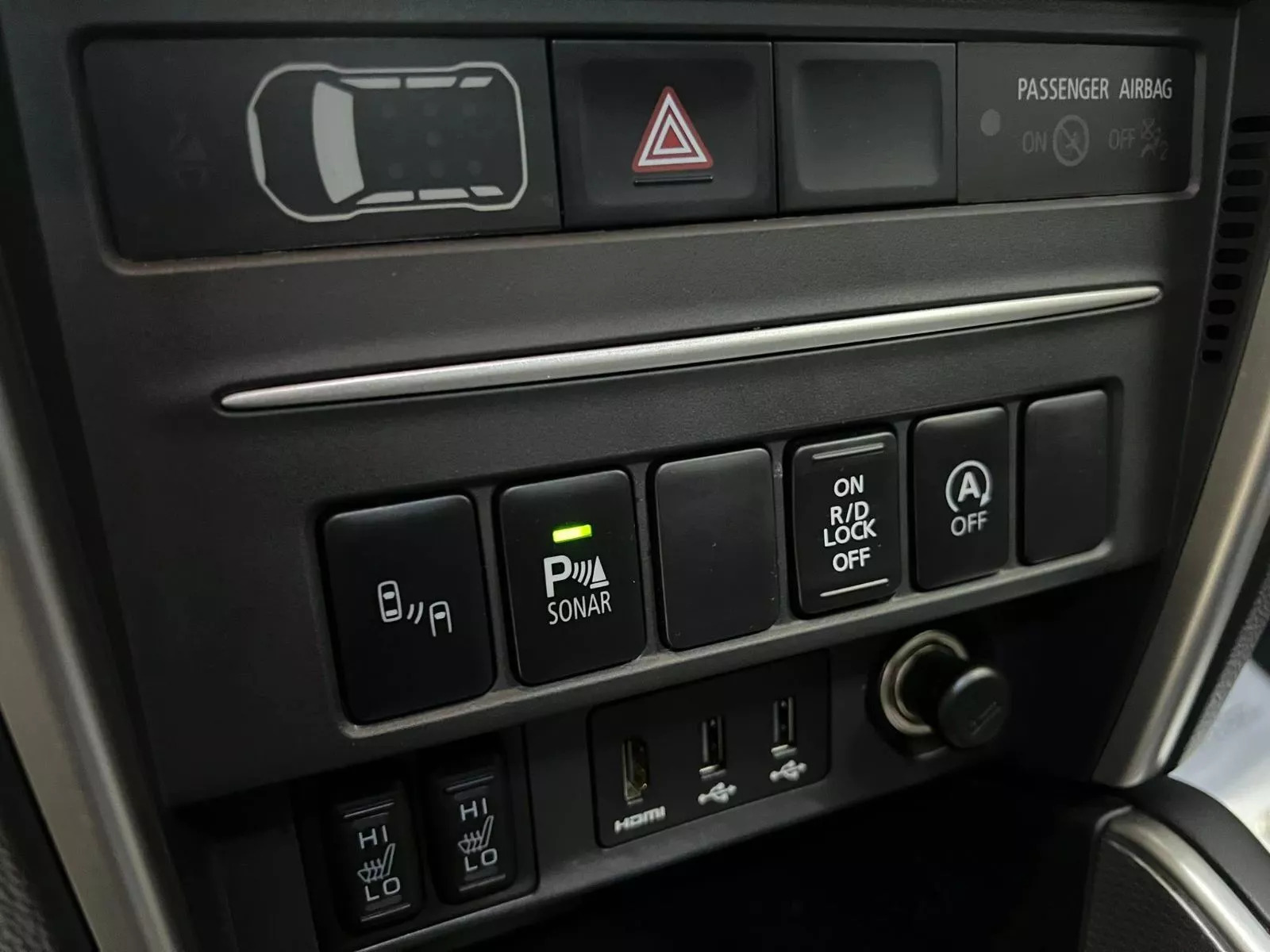Mitsubishi L200 Sportero Double Cabine à Tunis - Photo 24