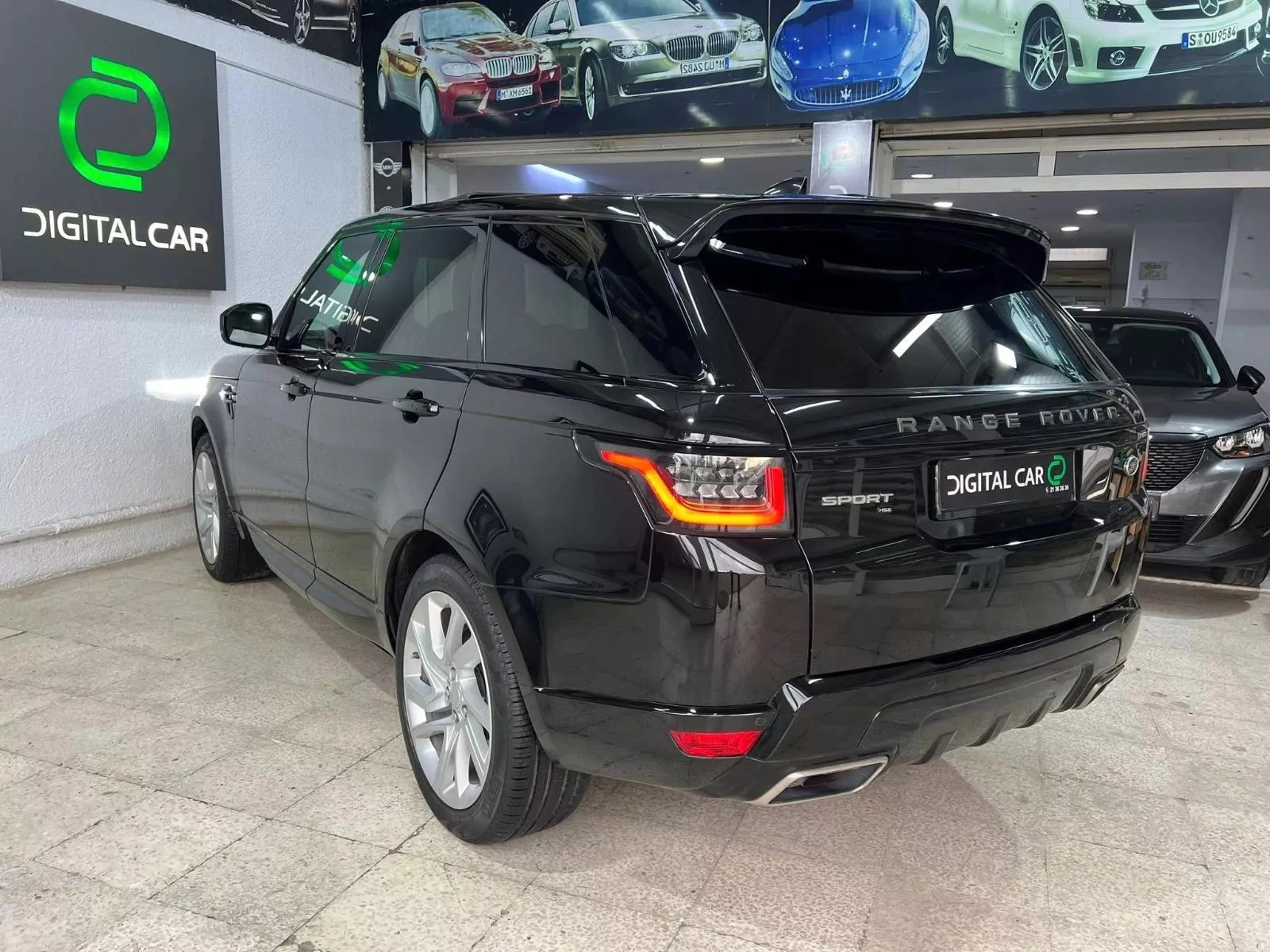 Land Rover Range Rover Sport à Tunis - Photo 11