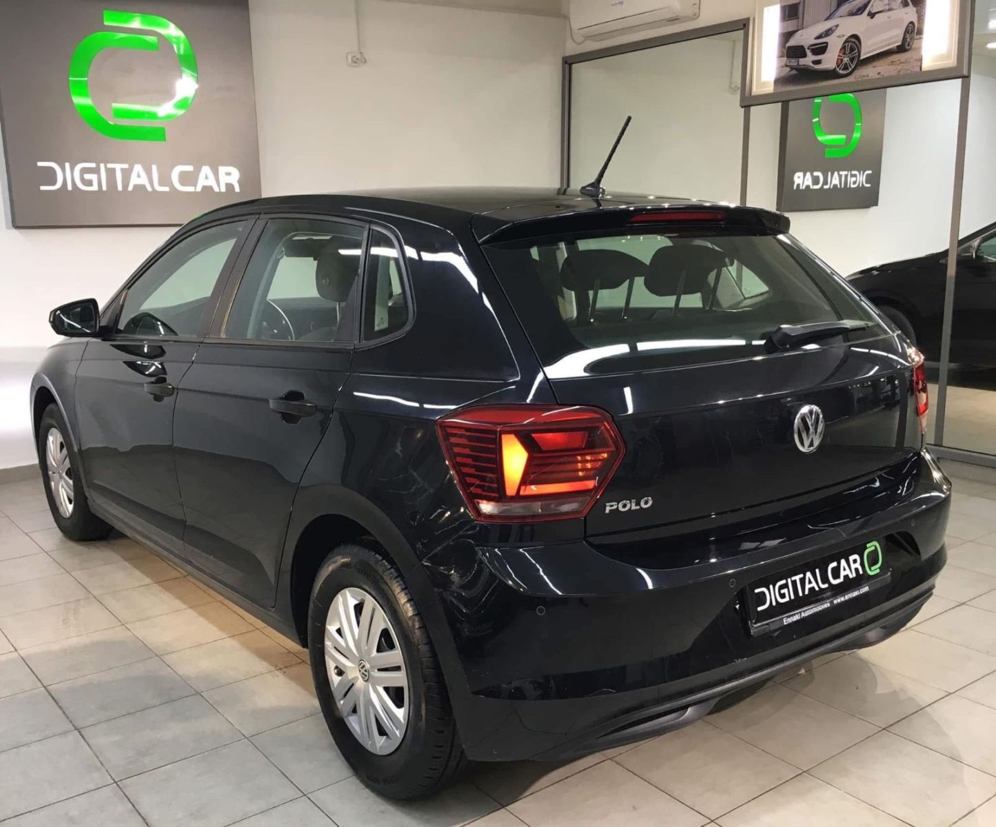 Volkswagen Polo Smartline à Tunis - Photo 7