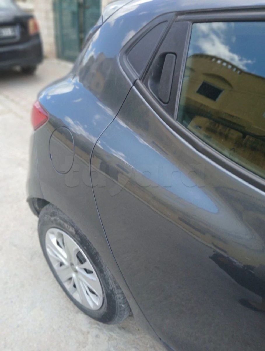 Renault Clio Life Plus à Kairouan - Photo 7