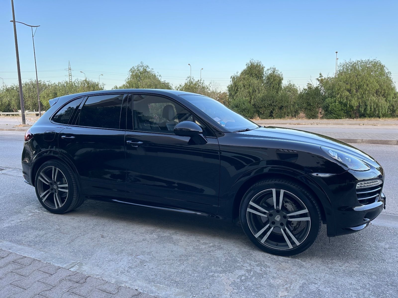 Porsche Cayenne à Ariana - Photo 5