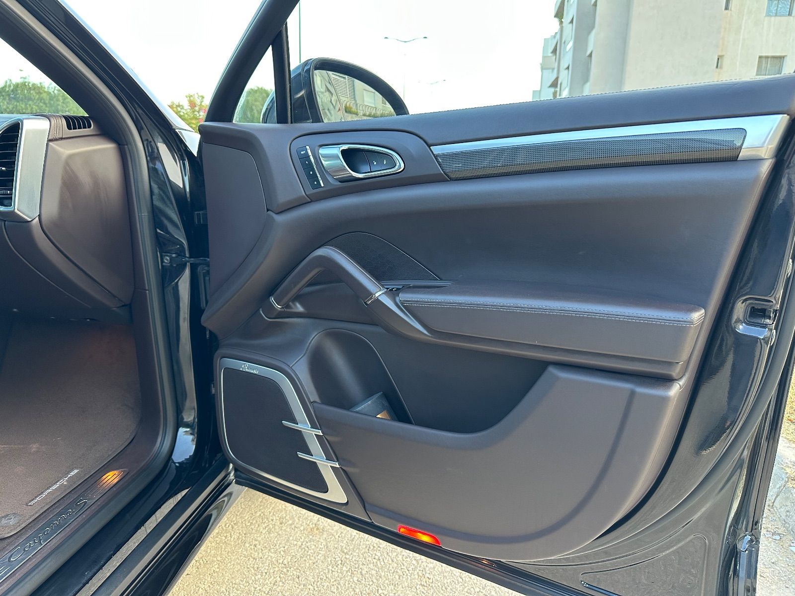 Porsche Cayenne à Ariana - Photo 11