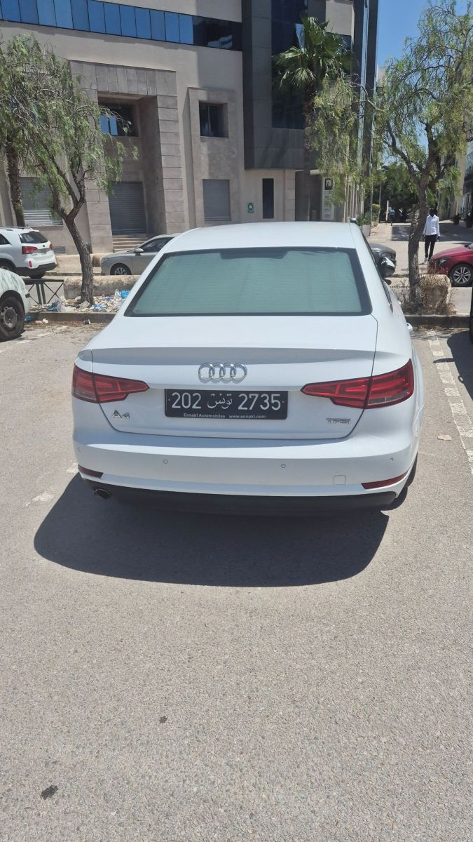 Audi A4 Business Plus à Tunis - Photo 4