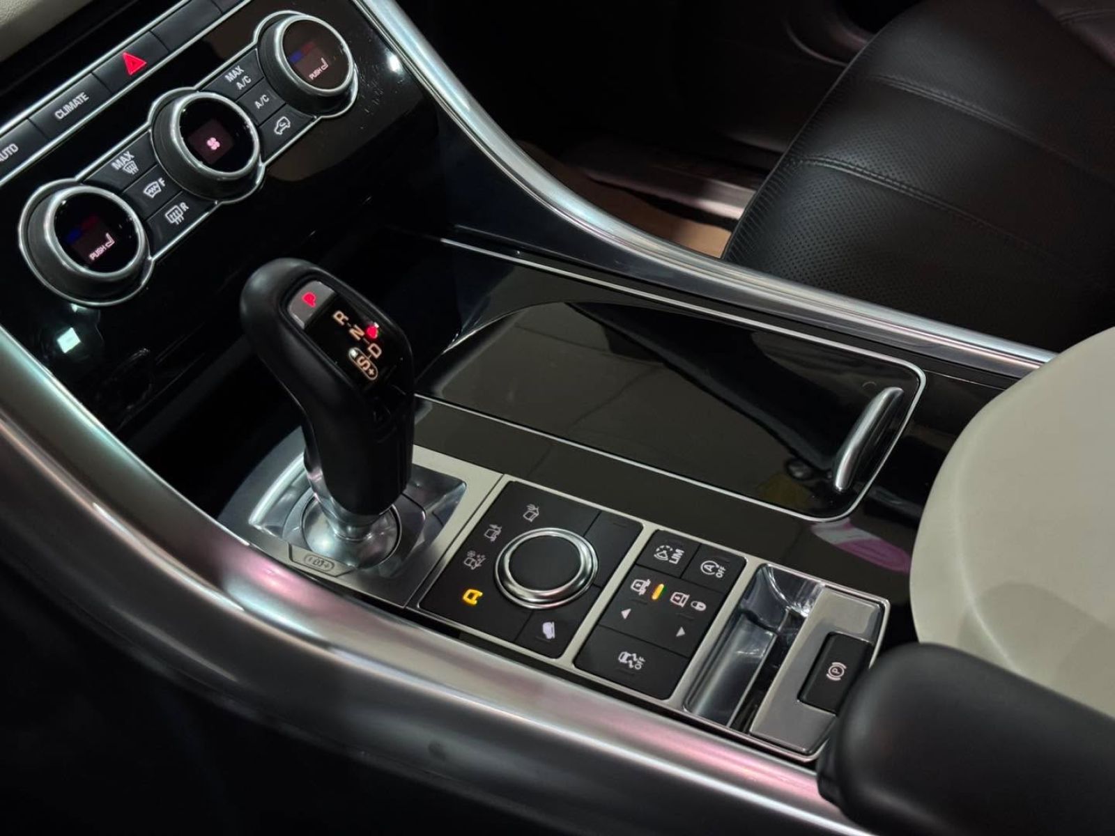 Land Rover Range Rover Sport HSE Dynamic à Ariana - Photo 13
