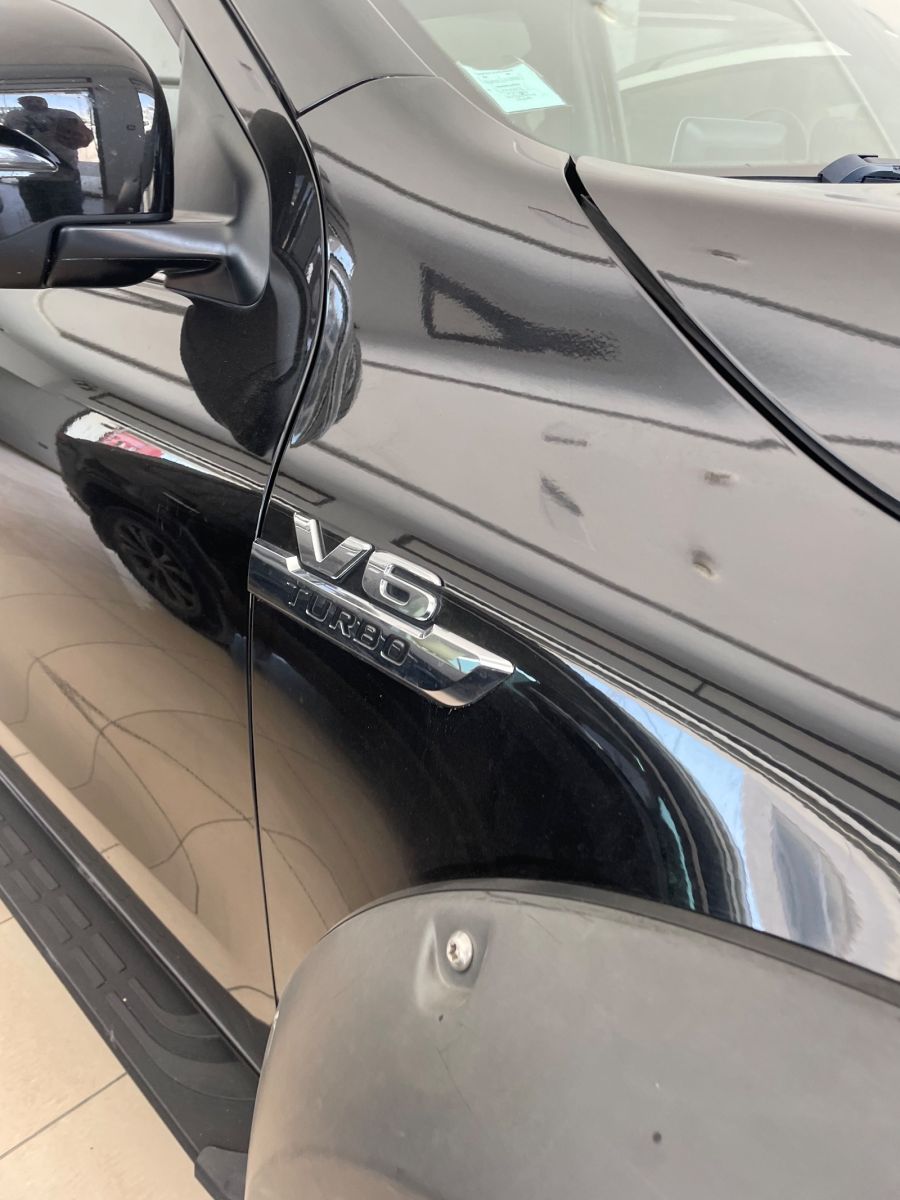 Mercedes-Benz Classe X à Tunis - Photo 2