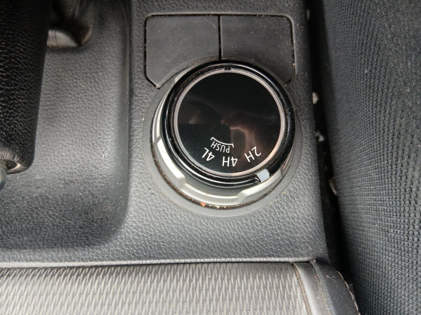 Mitsubishi L200 Sportero Double Cabine à Tunis - Photo 9