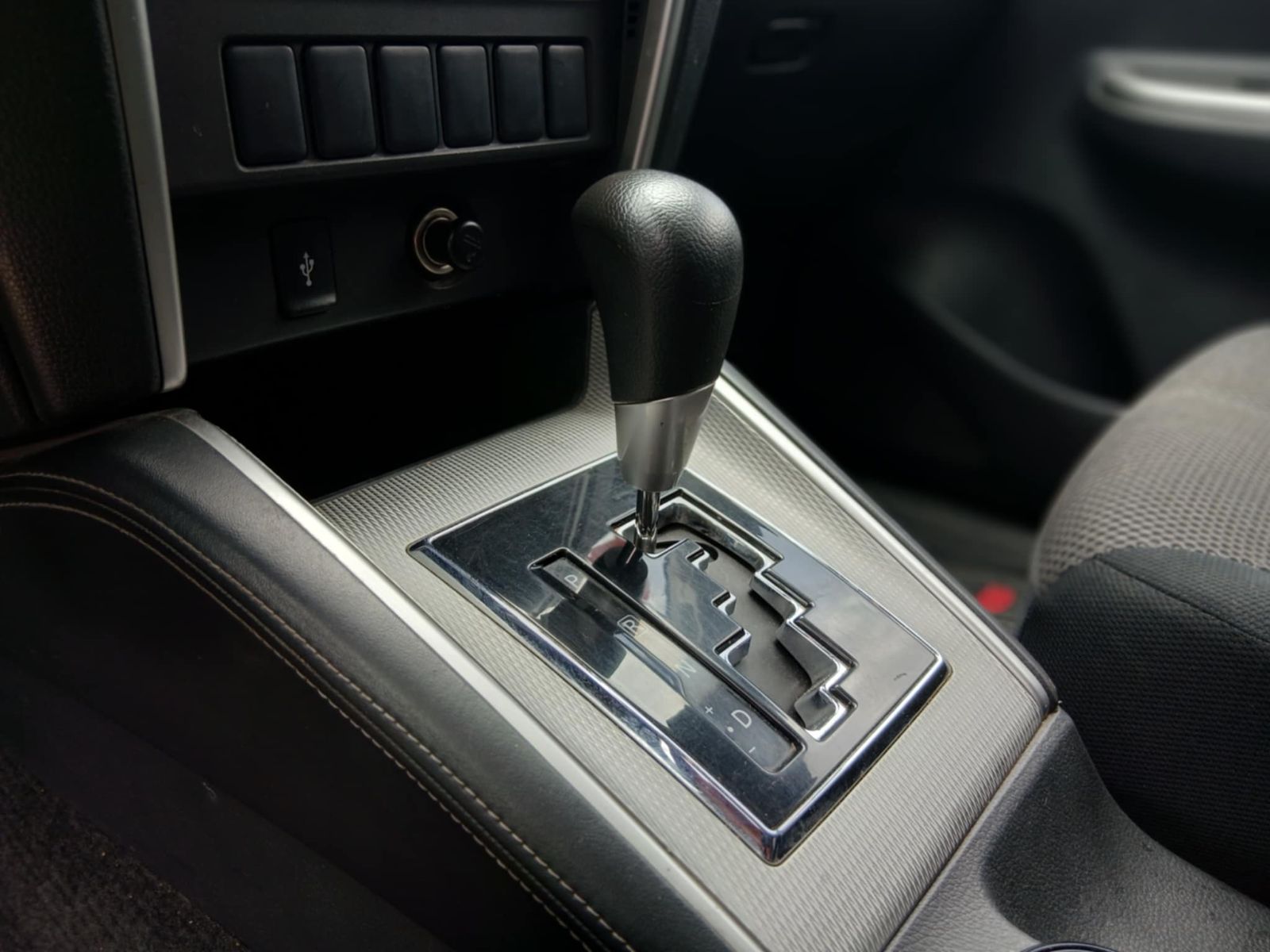 Mitsubishi L200 Sportero Double Cabine à Tunis - Photo 14