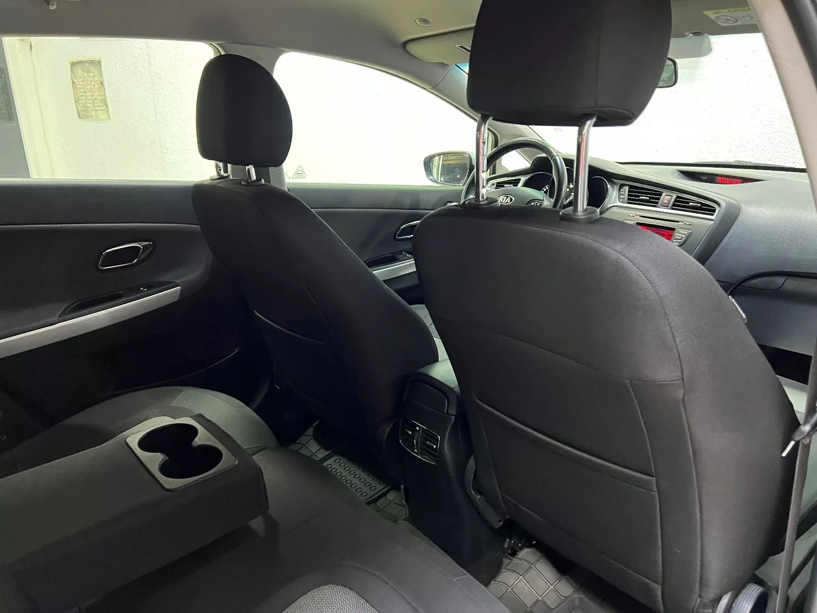 KIA Cerato 5p à Tunis - Photo 18