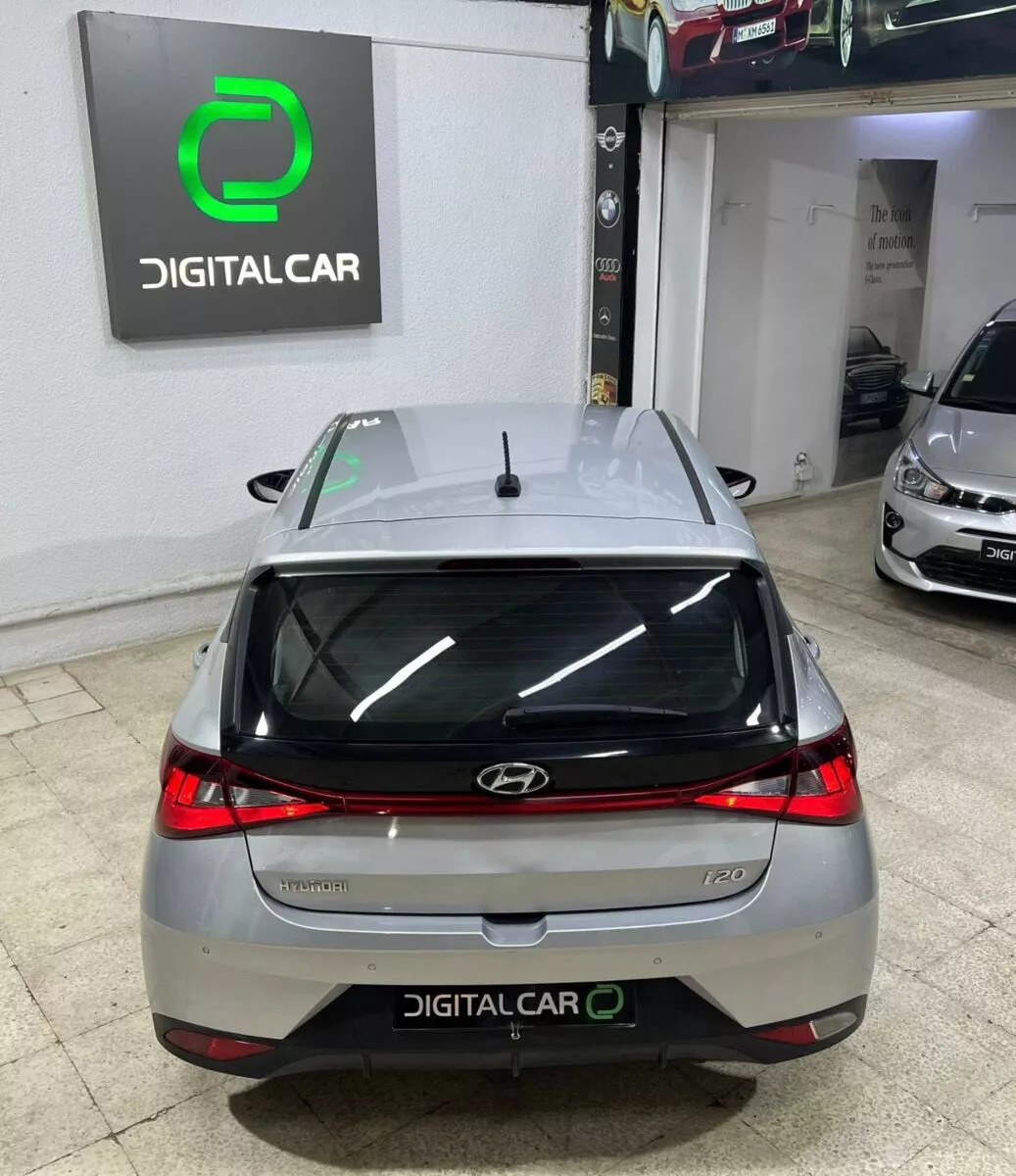 Hyundai i20 High Grade à Tunis - Photo 12
