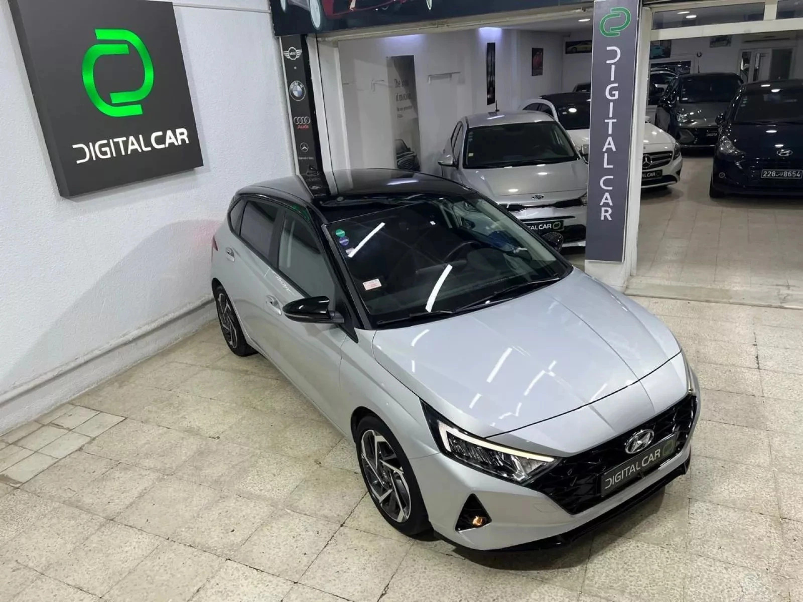 Hyundai i20 GLS à Tunis - Photo 6