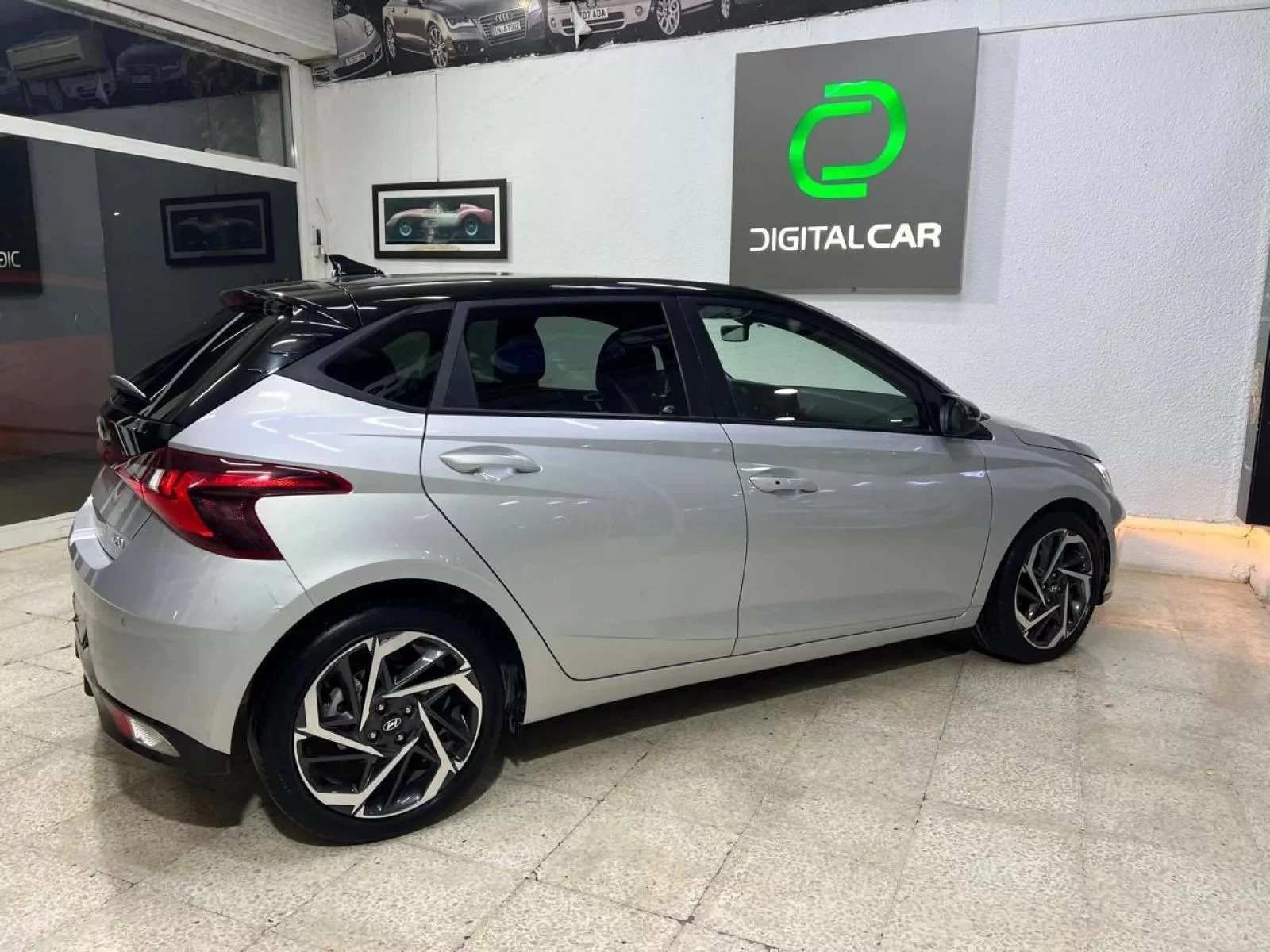 Hyundai i20 GLS à Tunis - Photo 13
