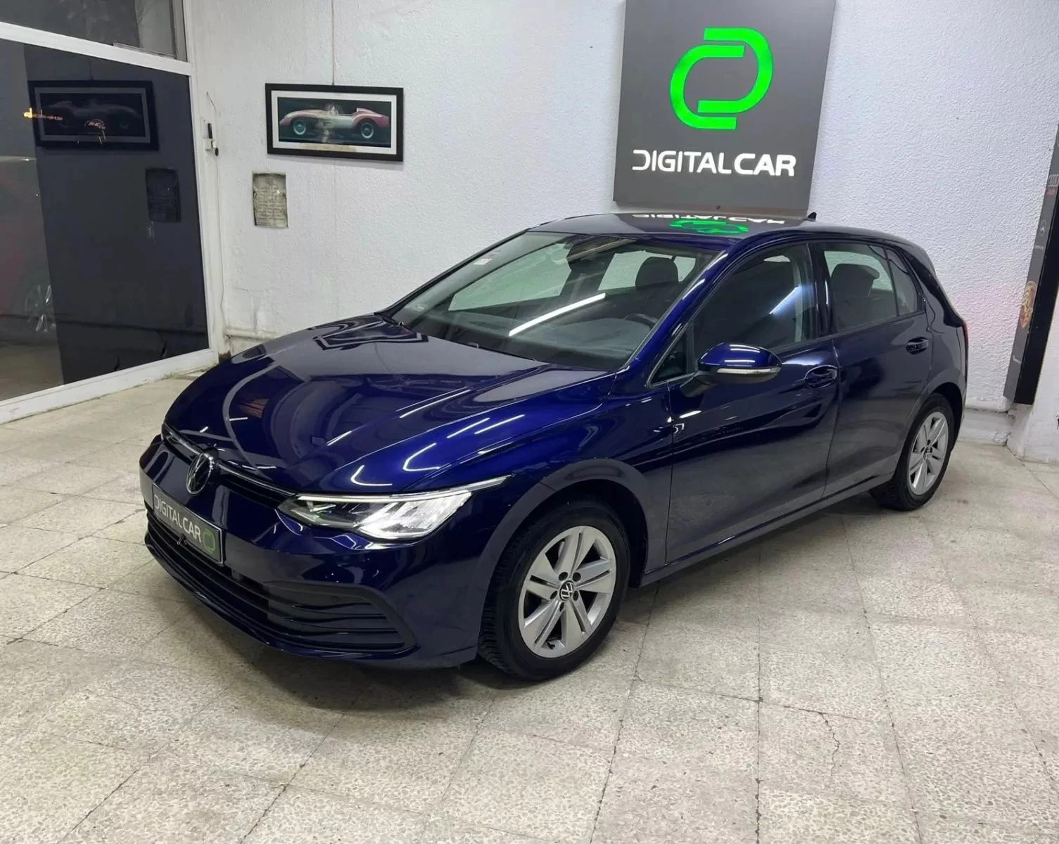 Volkswagen Golf 8 Life