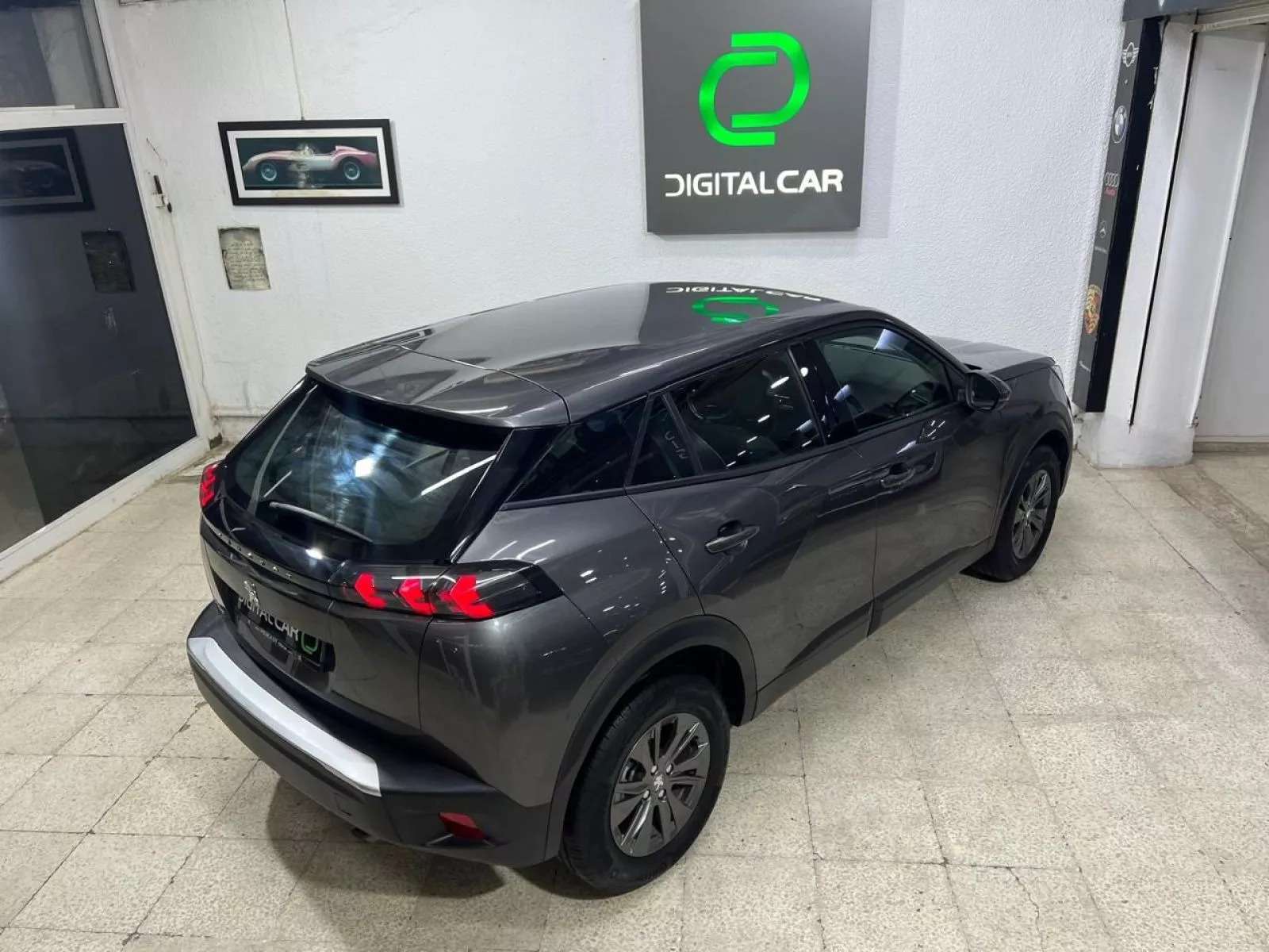 Peugeot 2008 GT_LINE à Tunis - Photo 18