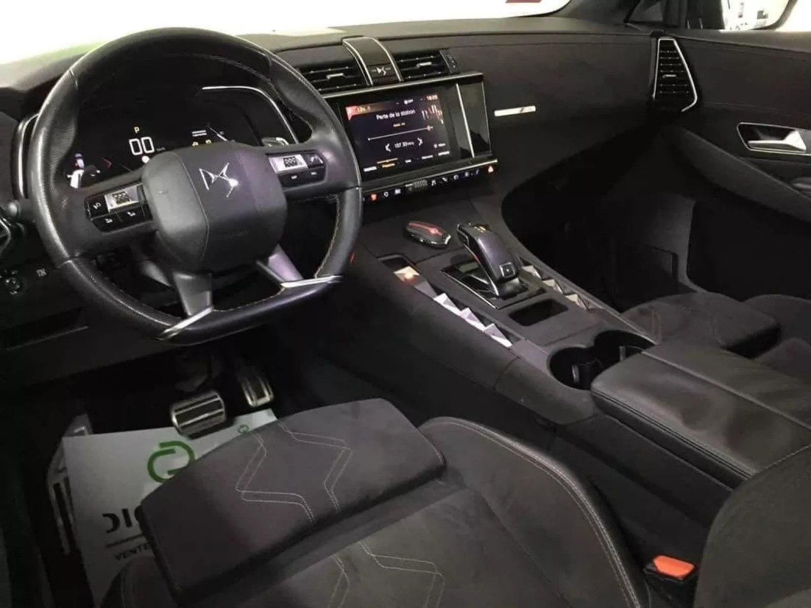 DS 7 Crossback Grand Chic à Tunis - Photo 20