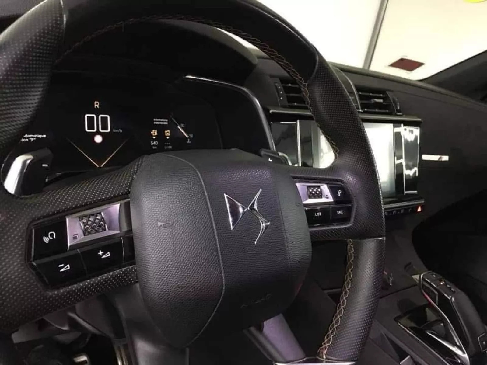 DS 7 Crossback Grand Chic à Tunis - Photo 25