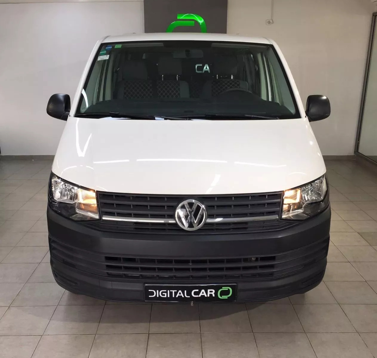 Volkswagen Transporter Combi 6.1 à Nabeul - Photo 2