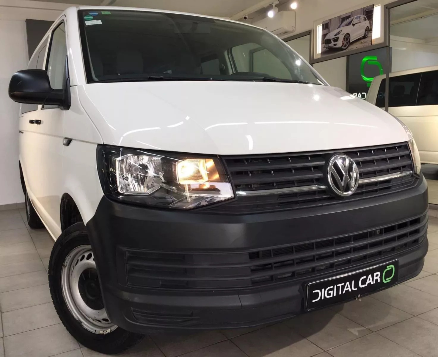 Volkswagen Transporter Combi 6.1 à Nabeul - Photo 3