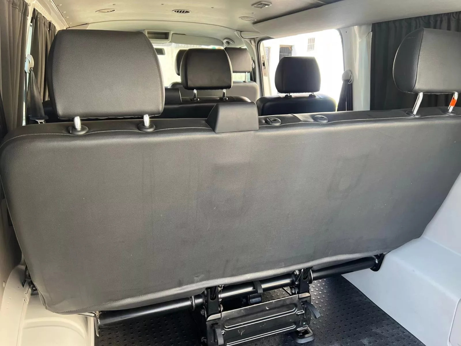 Volkswagen Transporter Combi 6.1 à Nabeul - Photo 9