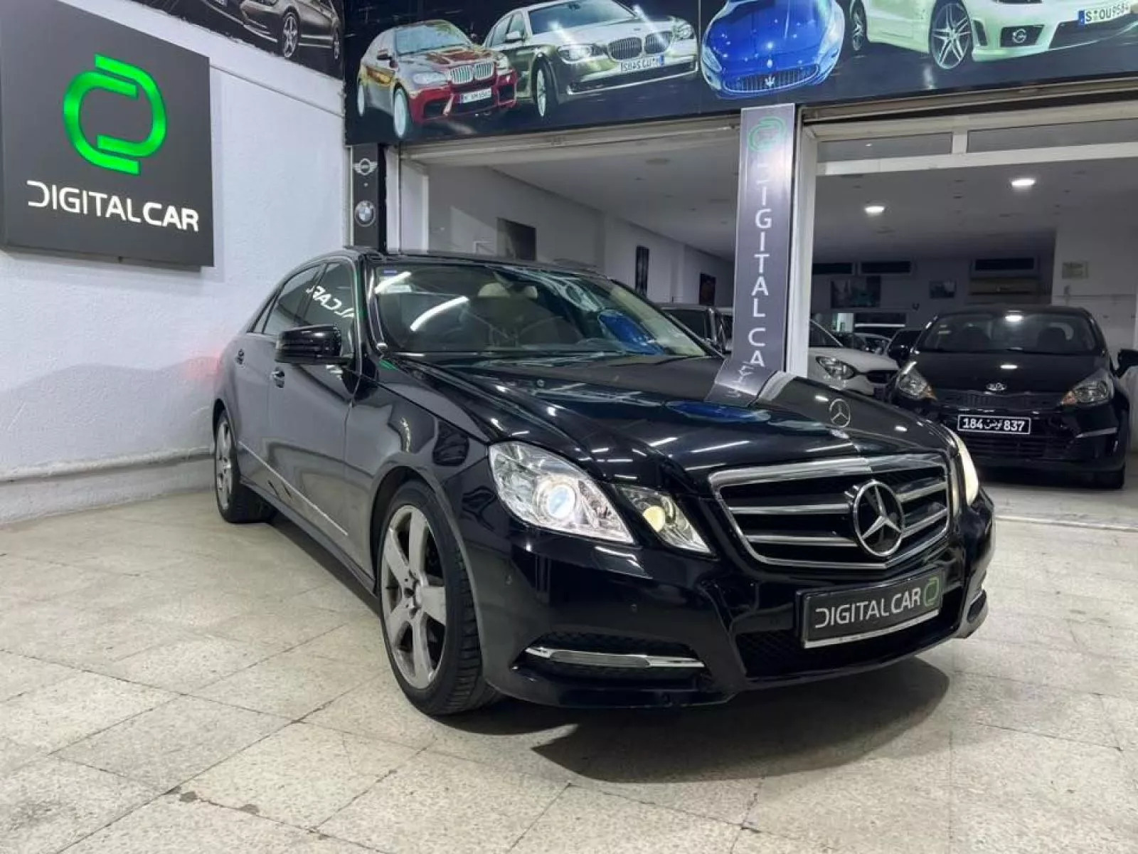 Mercedes-Benz Classe E à Tunis - Photo 2