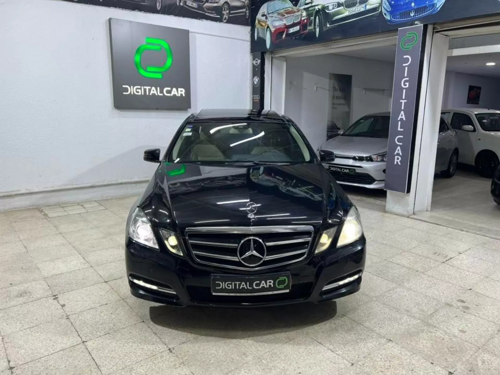 Mercedes-Benz Classe E à Tunis - Photo 3