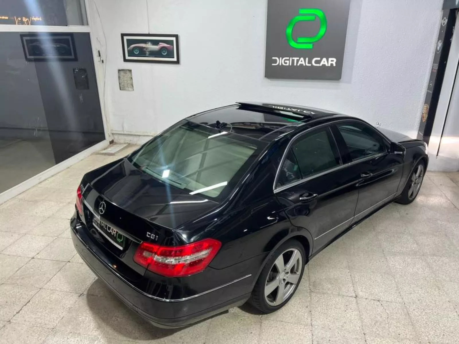 Mercedes-Benz Classe E à Tunis - Photo 14