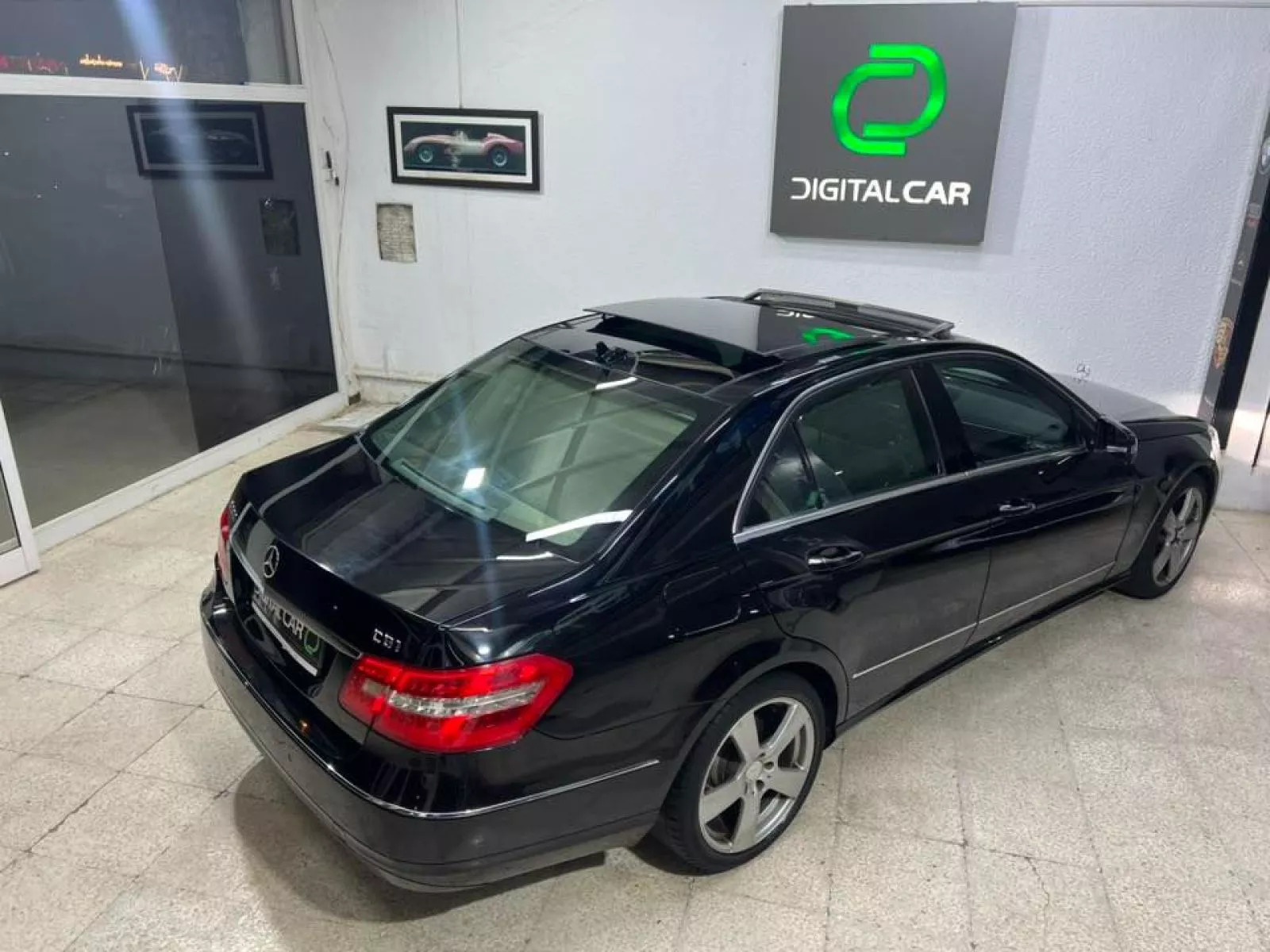 Mercedes-Benz Classe E à Tunis - Photo 19