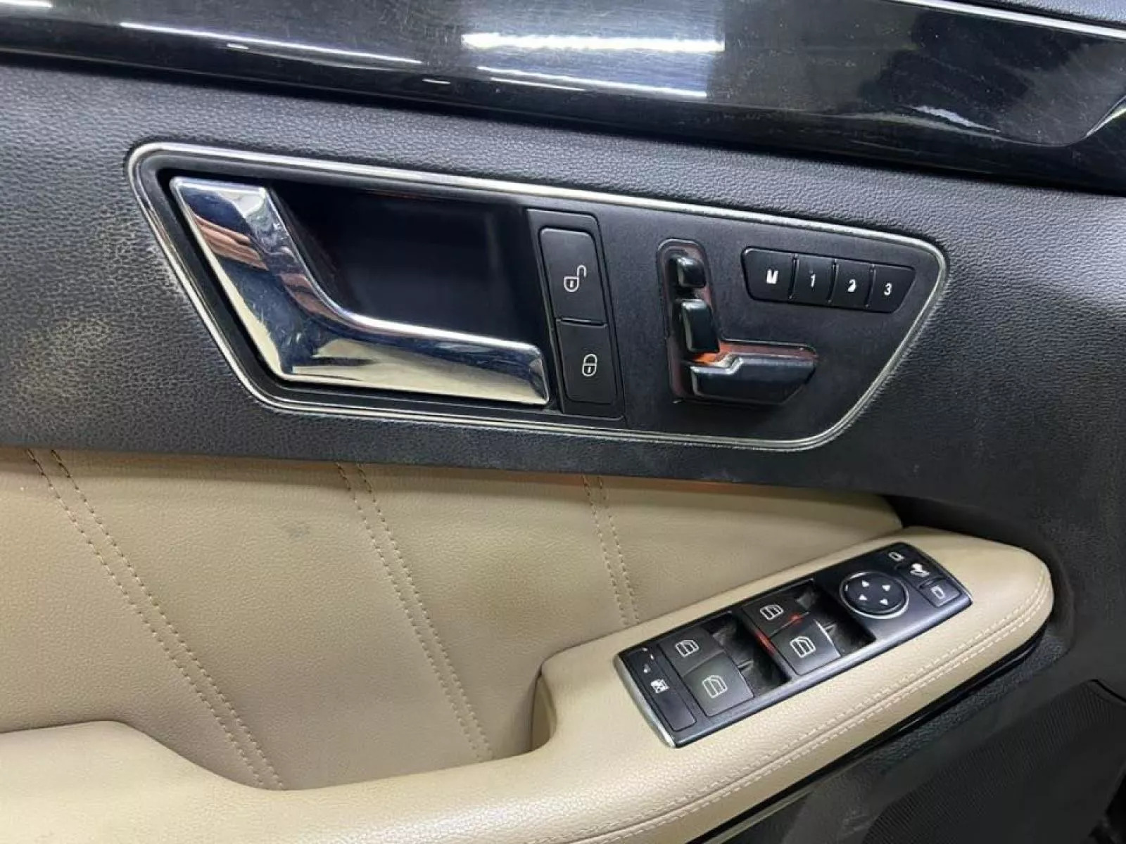 Mercedes-Benz Classe E à Tunis - Photo 23