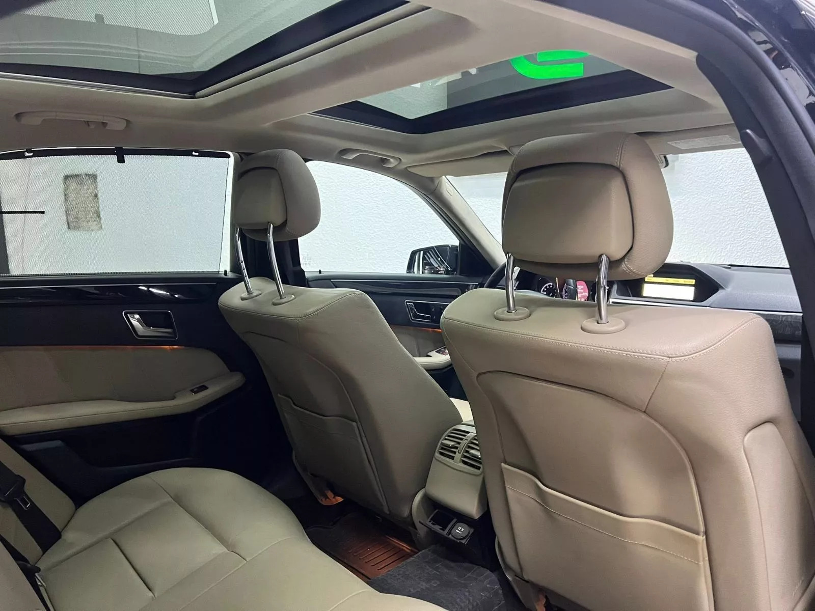 Mercedes-Benz Classe E à Tunis - Photo 27